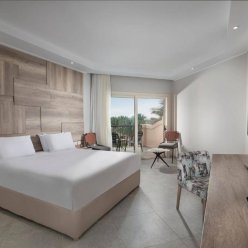 PYRAMISA BEACH SAHL HASHEESH 5★