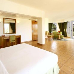 HURGADA LONG BEACH 4★