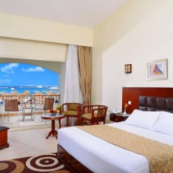 ALBATROS DANA BEACH RESORT 5★