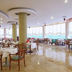 THREE CORNERS SUNNY BEACH RESORT 4★