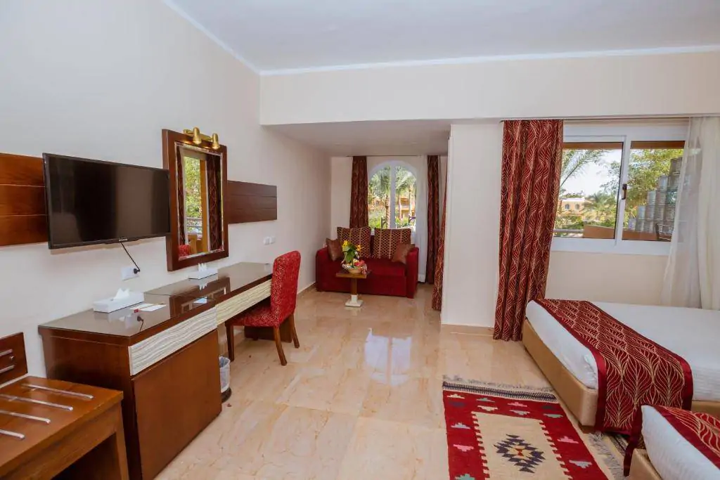 GOLDEN BEACH RESORT (EX. MOVIE GATE HURGHADA) 4★