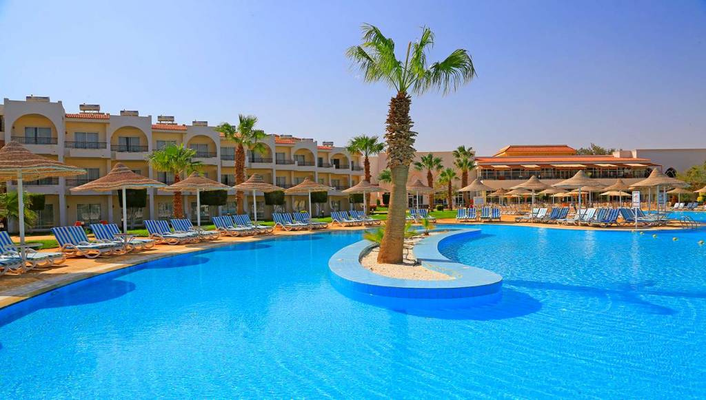 LABRANDA CLUB MAKADI 4★