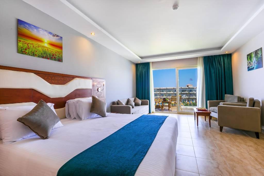 HAWAII DREAMS RESORT & AQUA PARK 5★-_