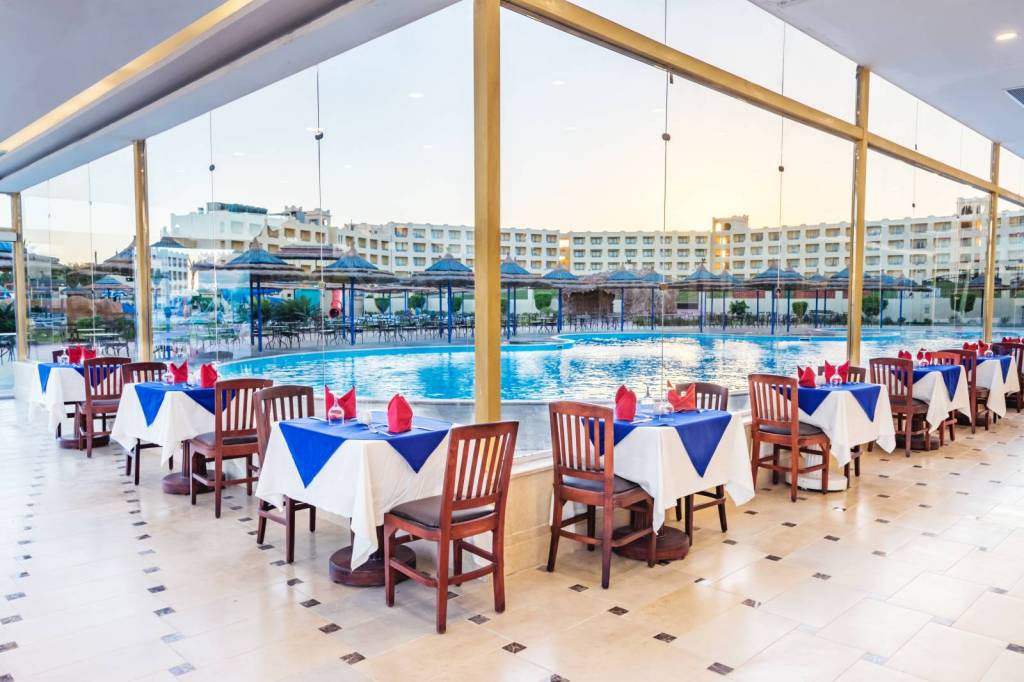 TIA HEIGHTS MAKADI BAY 4★