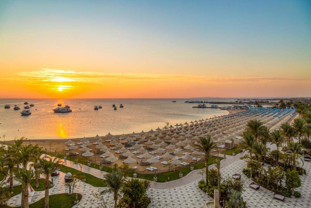 THE GRAND PALACE (tikai pieaugusajiem, 18+) 5★