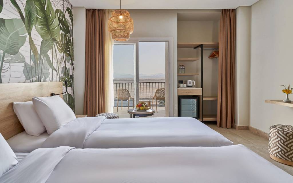 THREE CORNERS SUNNY BEACH RESORT 4★