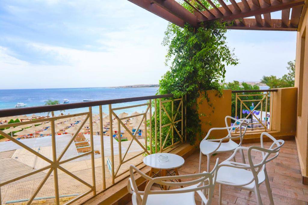 PRIMA LIFE MAKADI RESORT & SPA 5★