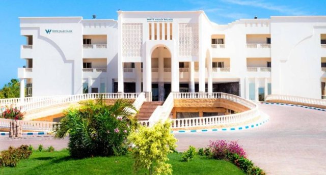 Viesnīcas skats Ēģiptē, Hurgada ar baseinu