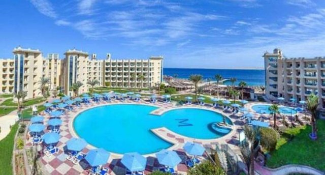 Viesnīcas skats Ēģiptē, Hurgada ar baseinu