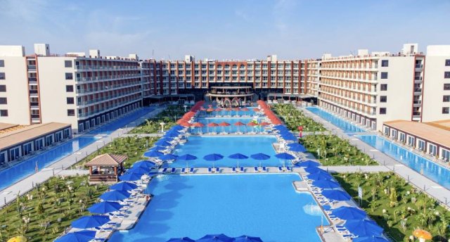 Viesnīcas skats Ēģiptē, Hurgada ar baseinu