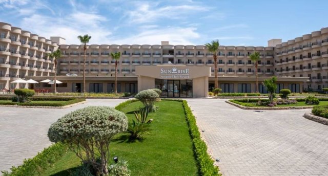 SUNRISE SERANO CLUB RESORT 4★