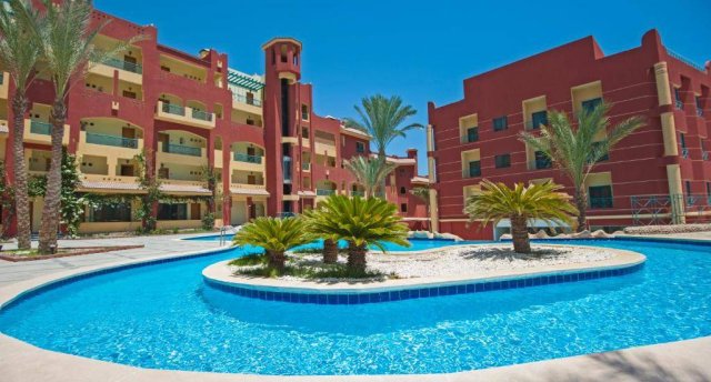 SUN & SEA HOTEL 3★