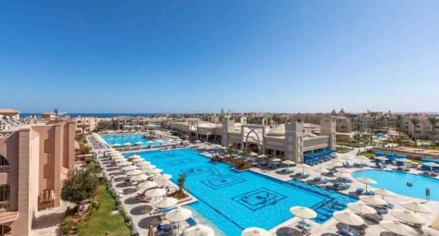 ALBATROS AQUA VISTA RESORT & SPA 4★
