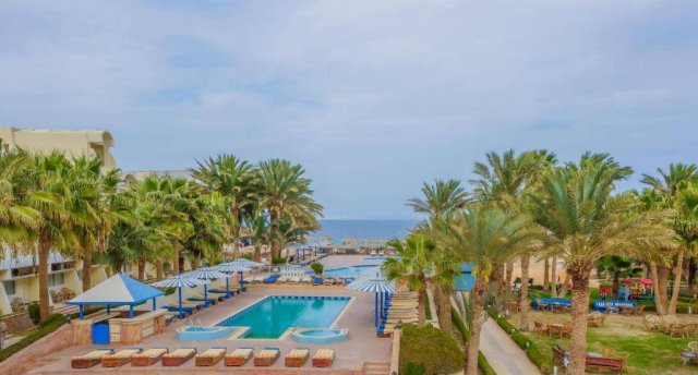 EMPIRE BEACH AQUA PARK 3★