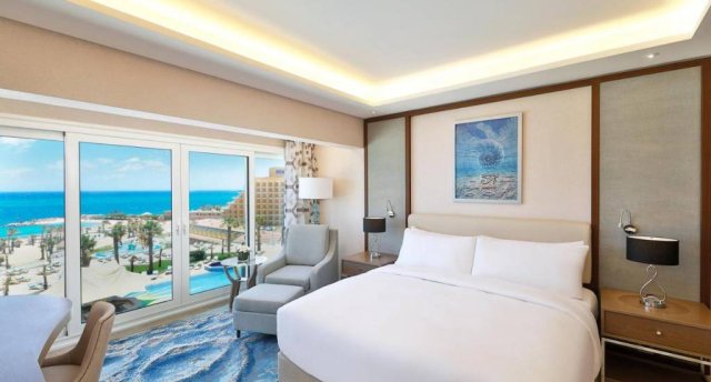 Viesnīcas skats Ēģiptē, Hurgada ar baseinu