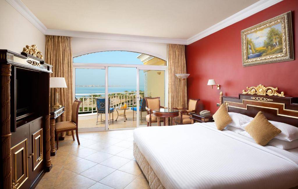 PALM ROYALE SOMA BAY 5★ 