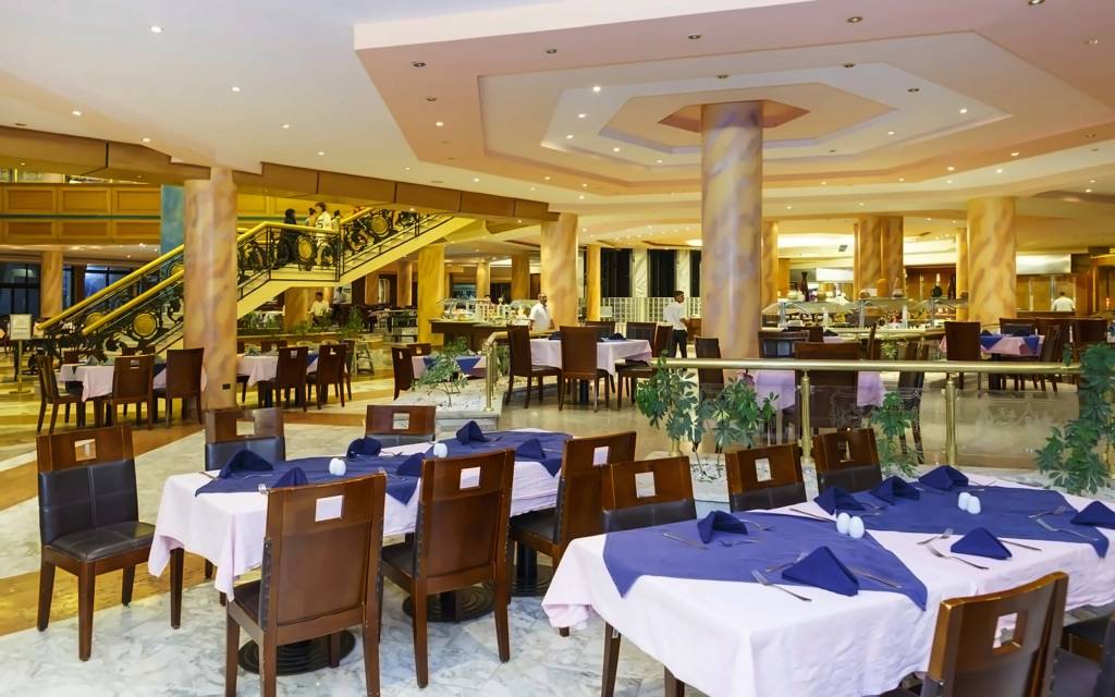 GOLDEN 5 PARADISE HOTEL 5★ (papildus jāmaksā obligāta piemaksa par akvaparku)