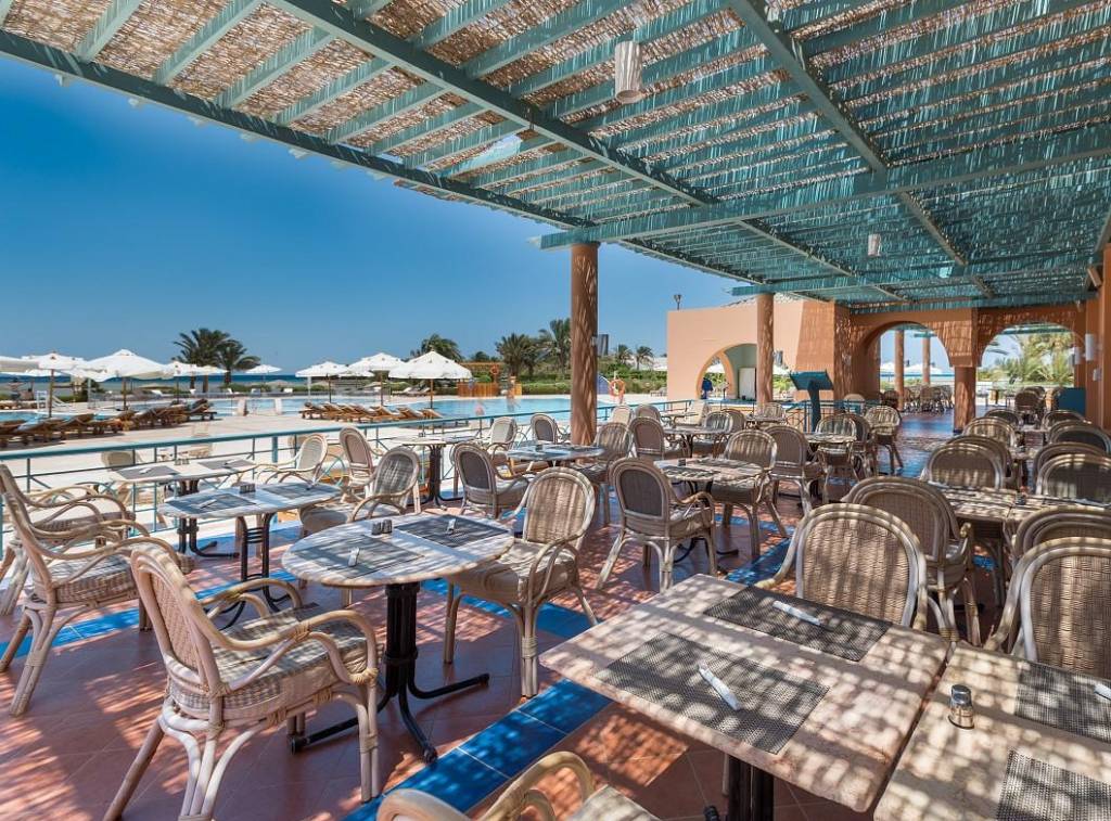 BELLEVUE BEACH HOTEL (EL GOUNA) 4★