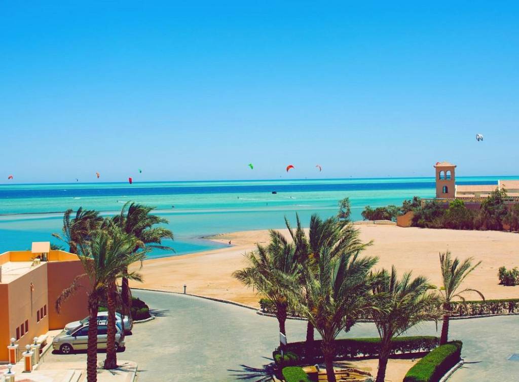 BELLEVUE BEACH HOTEL (EL GOUNA) 4★