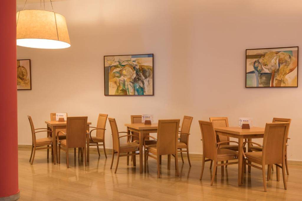 H.TOP ROYAL SUN SUITES 4★