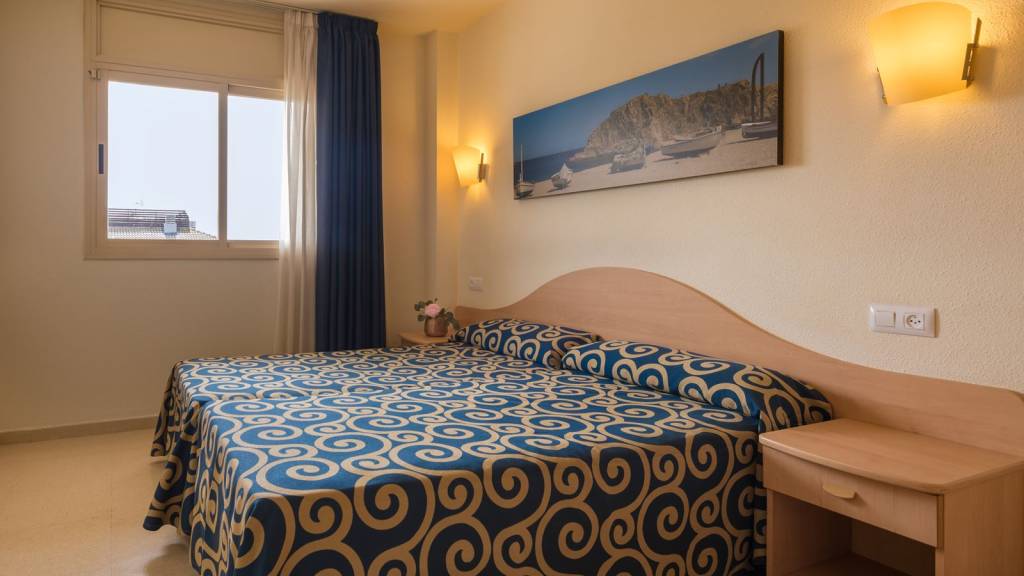 H.TOP ROYAL SUN SUITES 4★