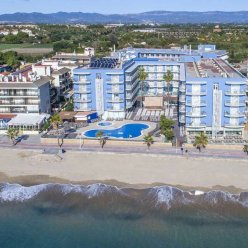 A2 AUGUSTUS 3★ (jūras krastā)