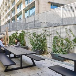 IBIS BARCELONA PZA GLORIES 22 2★