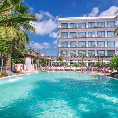 SUMUS HOTEL STELLA & SPA 4★