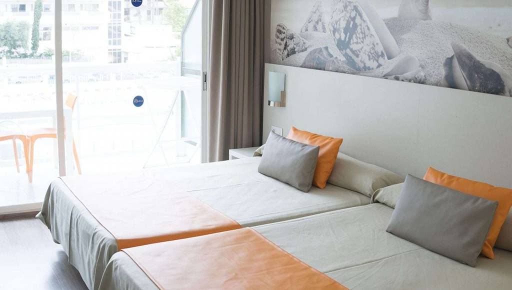 OHTELS VILLA DORADA 3★