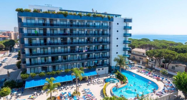 BLAUCEL HOTEL 4★
