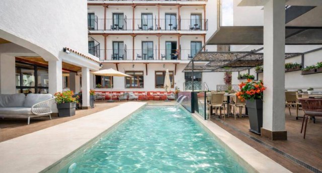 NEPTUNO APARTMENTS