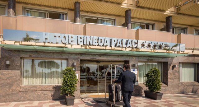 H.TOP PINEDA PALACE HOTEL (tikai pieaugušajiem, 18+) 4★