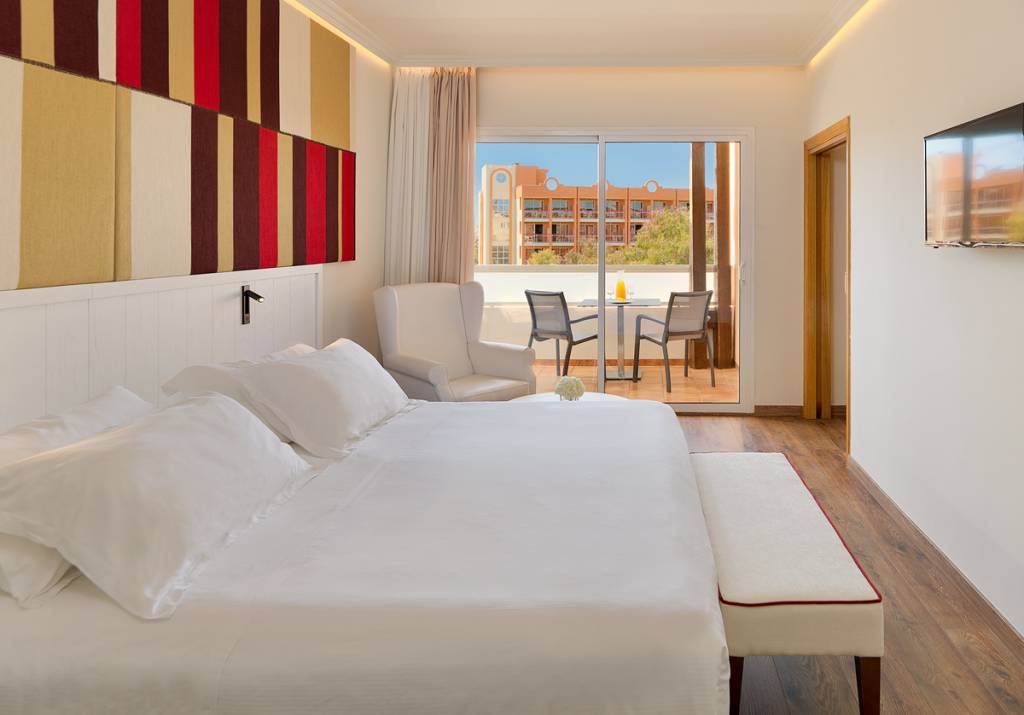 H10 SALAURIS PALACE 4★