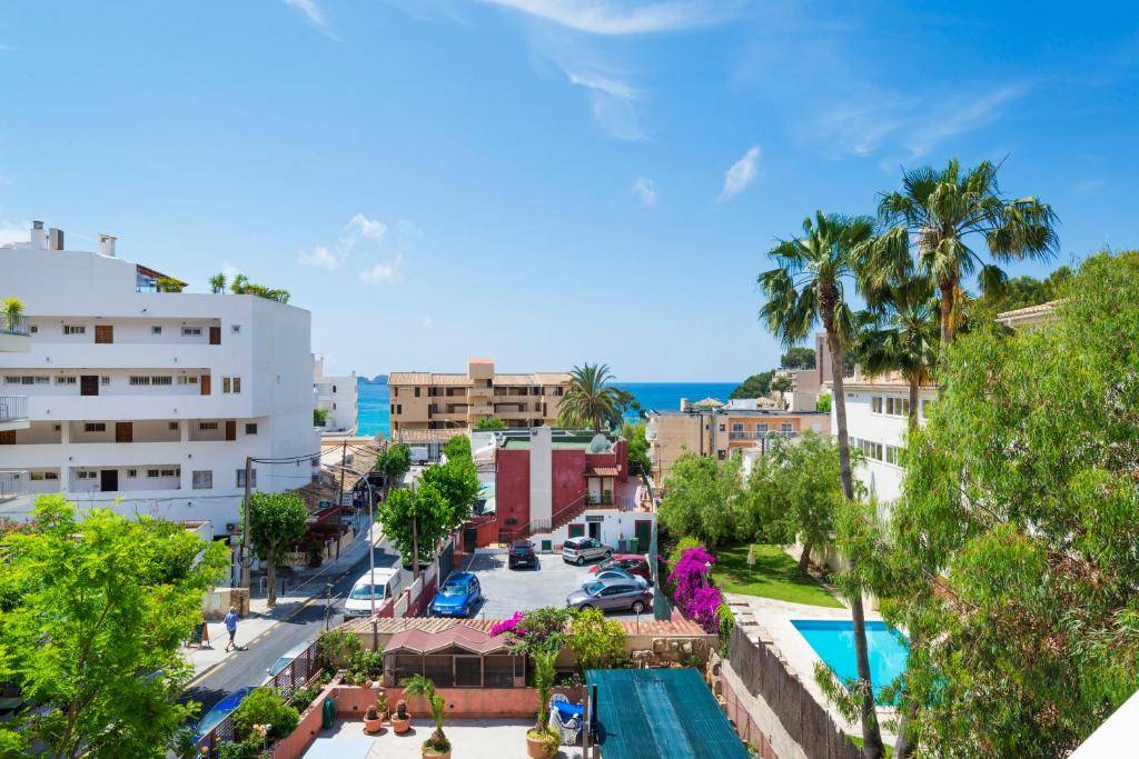 HOSTAL RESIDENCIA SUTIMAR 3★