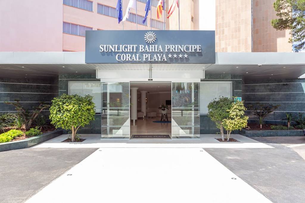 BAHIA PRINCIPE CORAL PLAYA 4★
