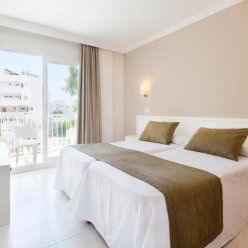 HOSTAL RESIDENCIA SUTIMAR 3★