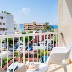 HOSTAL RESIDENCIA SUTIMAR 3★