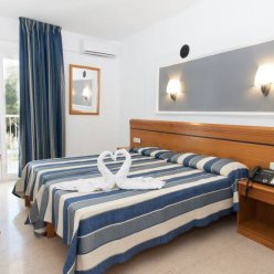 HOTEL CASSANDRA 3★