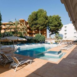 BELLEVUE  VISTANOVA 3 ★