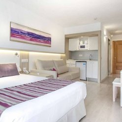 OLA BOUGANVILLIA APARTMENTS 4★