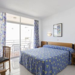 TAL AFFILIATED BY FERGUS (EX. PINERO TAL) 3★