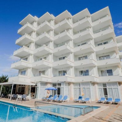 APARTAMENTOS LA SANTA MARIA 3★