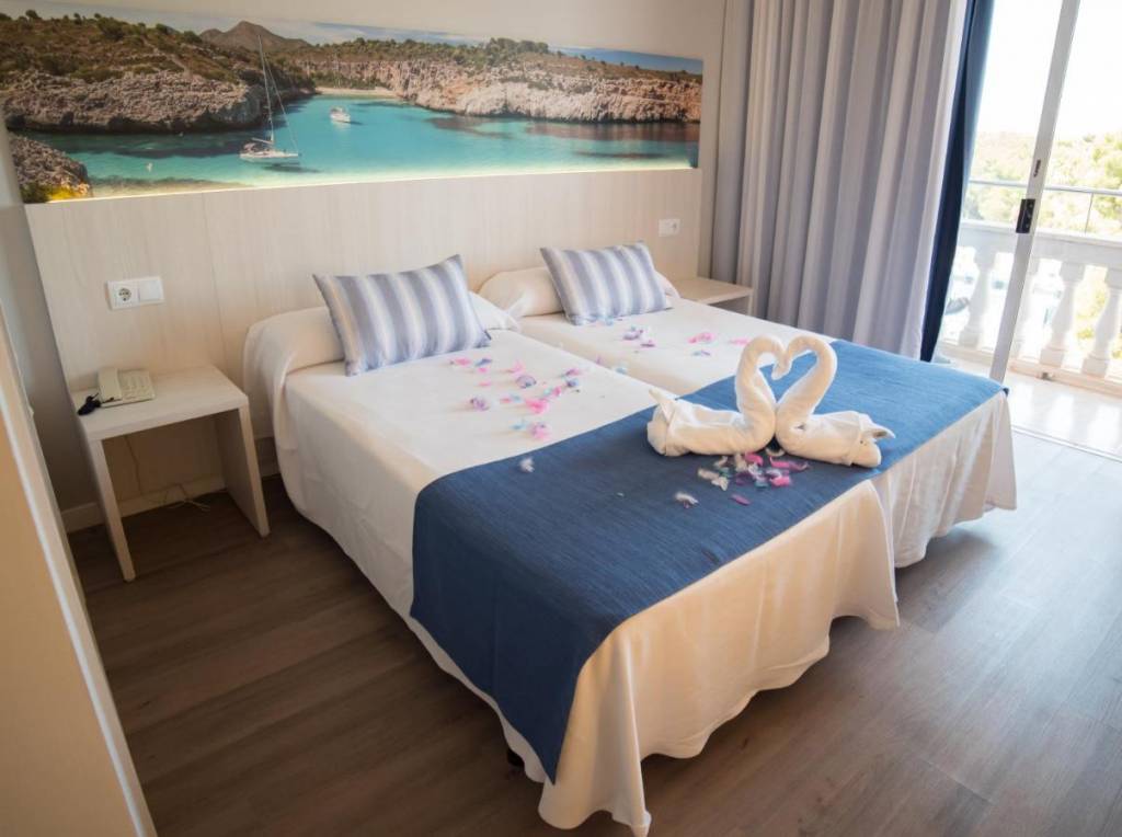 SERAMAR LUNA & LUNA PARK (tikai pieaugušajiem) 3★