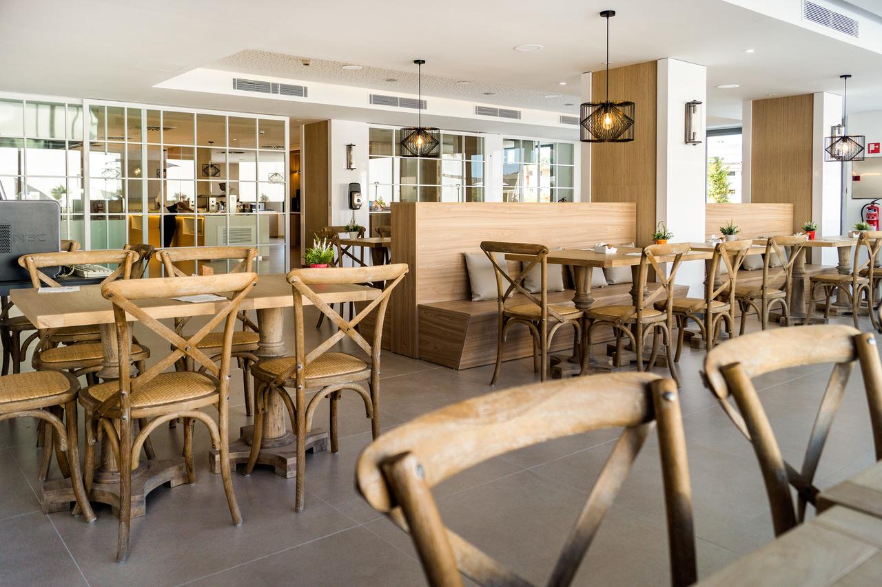 TOMIR PORTALS SUITES 4 ★-_