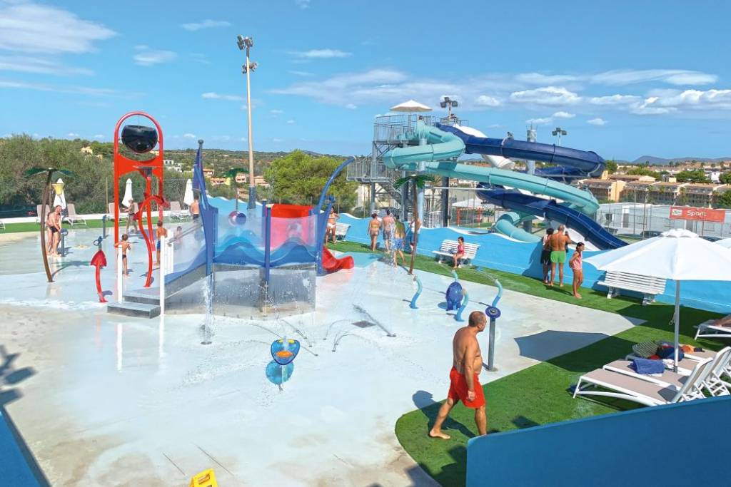 BLAU PUNTA REINA JUNIOR SUITES RESORT 4 ★