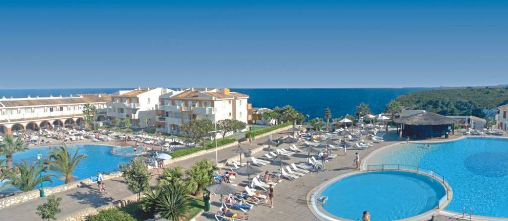 BLAU PUNTA REINA JUNIOR SUITES RESORT 4 ★