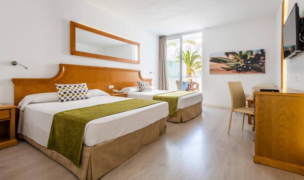 OLA HOTEL MAIORIS 4 ★