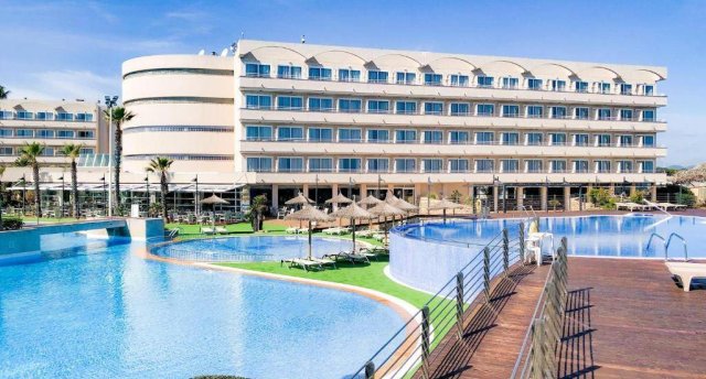EIX PLATJA DAURADA APARTHOTEL & SPA 4★