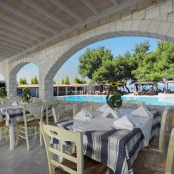 PORTES BEACH HOTEL 4★