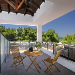 PORTES BEACH HOTEL 4★